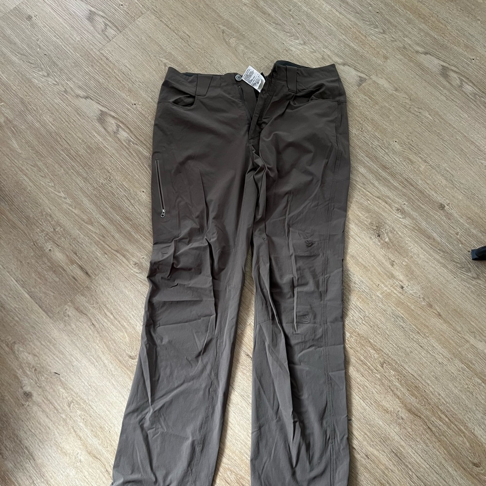 Outdoor Research Brown Cargo Pants with Utilitarian Design
